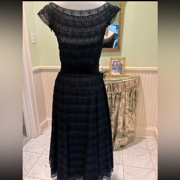 Harvey Berin Dresses & Skirts - 60’s Karen Stark Harvey Berin Dress